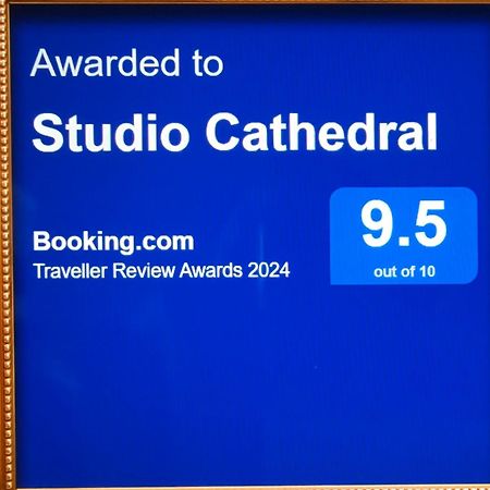 Studio Cathedral Braila Exterior photo